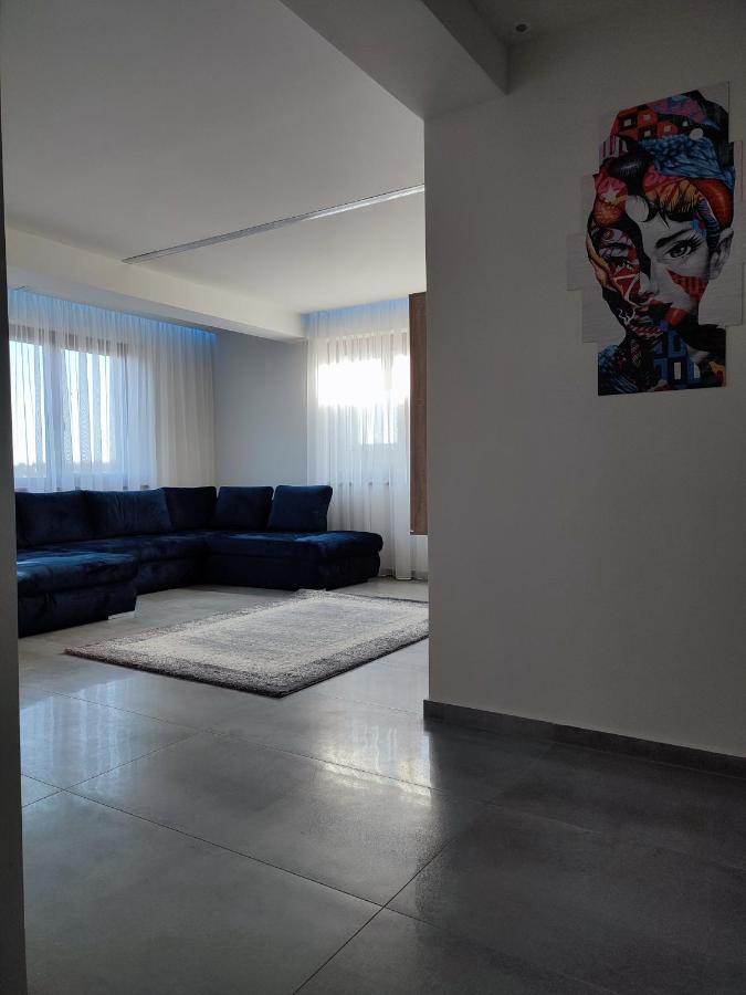 Gamma Apartmanok Es Jakuzzi Miskolc Exterior photo