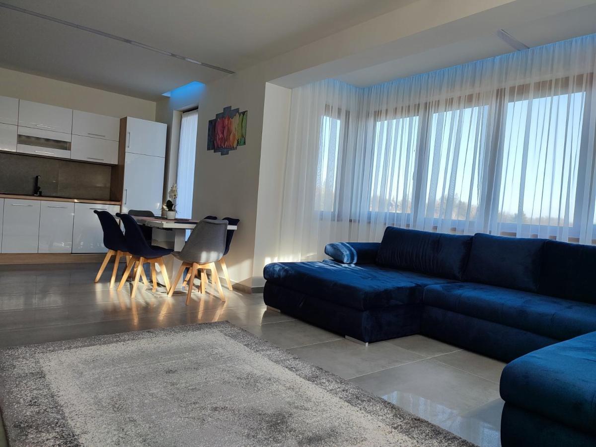 Gamma Apartmanok Es Jakuzzi Miskolc Exterior photo