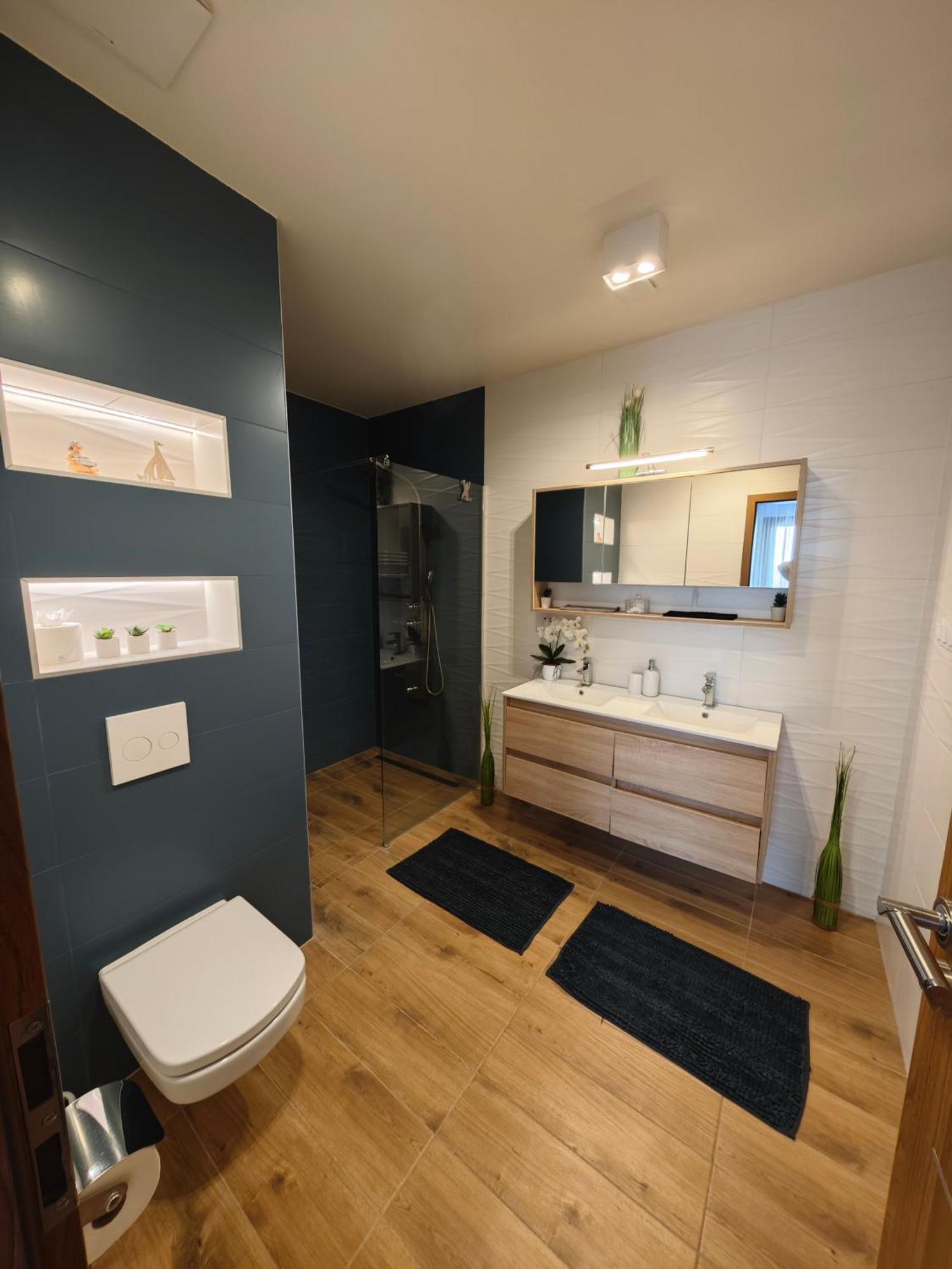 Gamma Apartmanok Es Jakuzzi Miskolc Room photo